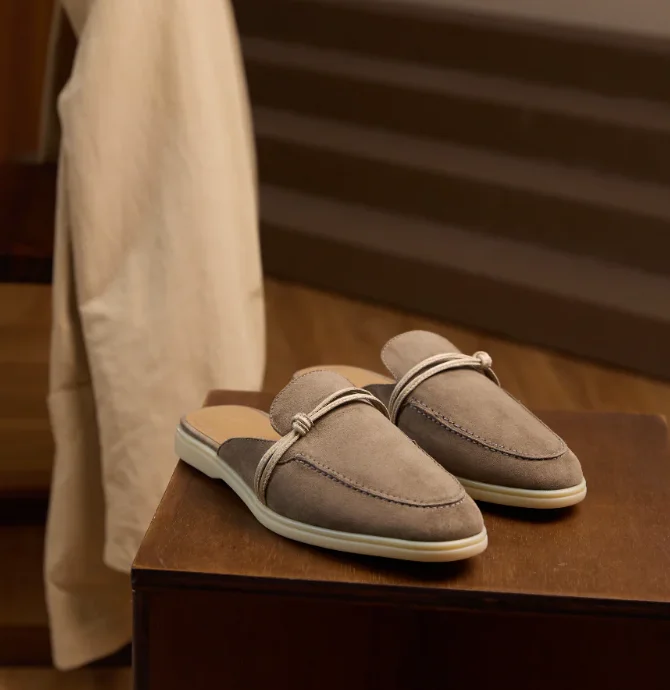 Loafers for Men Designer Luxury Middle East Tassel Suede Leather 2025 Slip On Slippers Flat Work Walking High Quality Shoes view 6