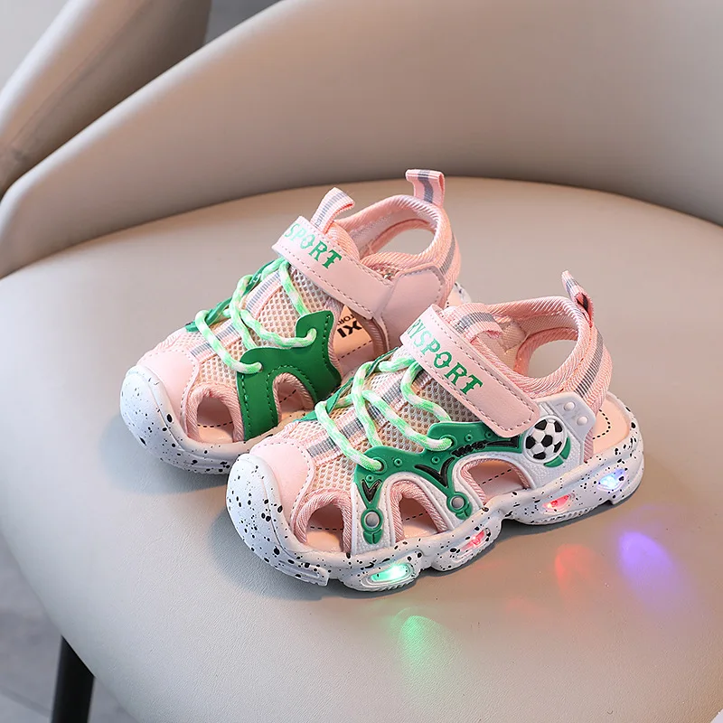 子供用ビーチサンダル 光る靴2024夏新作 男の子用軽量スポーツシューズ ホットエディション 女の子用ソフトソールサンダル