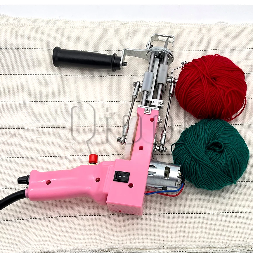 The Popular and Low-priced VK Tufting Machine Is Easy to Operate and a Great Helper for Making Carpets.