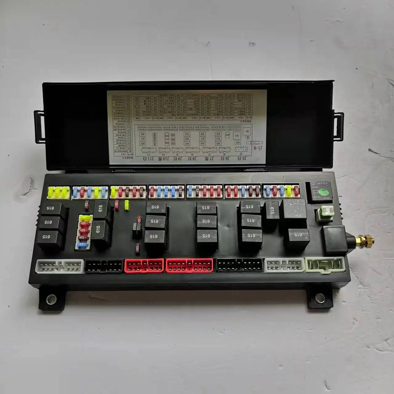 

Оригинальный блок предохранителей автомобиля 82000-a9001 в сборе для Joylong Hiace, высокое качество