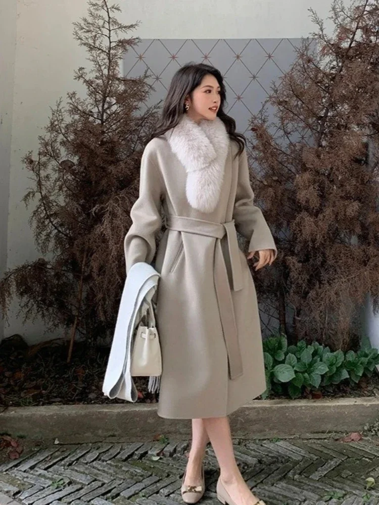 2025년 신상 가을 겨울 여성 의류 롱 리얼 폭스 퍼 칼라 울 재킷 여성 패션 따뜻한 벨트 솔리드 캐시미어 울 코트