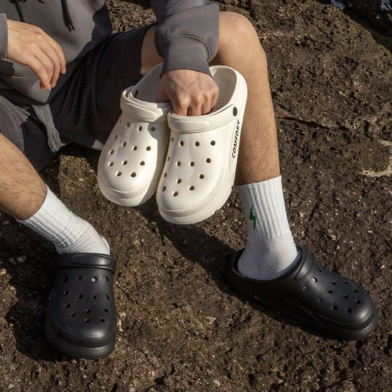 Zapatos con suela gruesa y diseño perforado para hombre y mujer, sandalias para usar en el día a día, zapatillas que aumentan la altura, sandalias de playa para hacer senderismo.