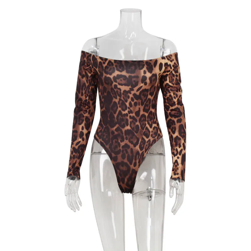 Pakaian wanita Eropa dan Amerika baru 2025, mode baru klasik motif leopard, kerah satu kata, lengan panjang, Spice Gi