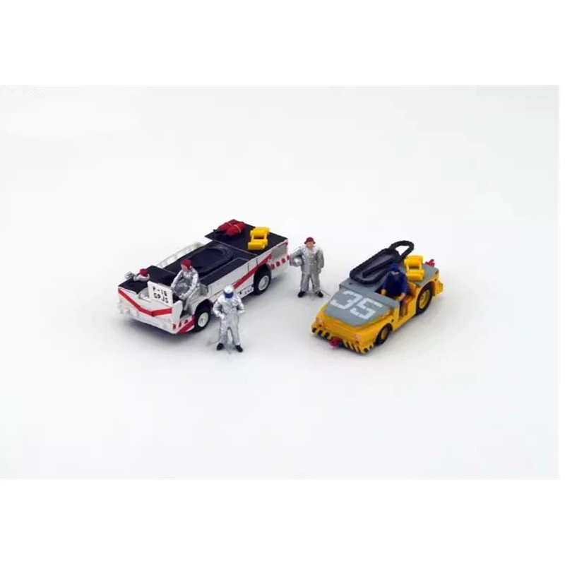 Nueva escala 1/72, equipo de cubierta de la Marina de EE. UU. y camión de bomberos con 3 bomberos, accesorios de escena de suelo de la Marina, colección de regalos para seguidores