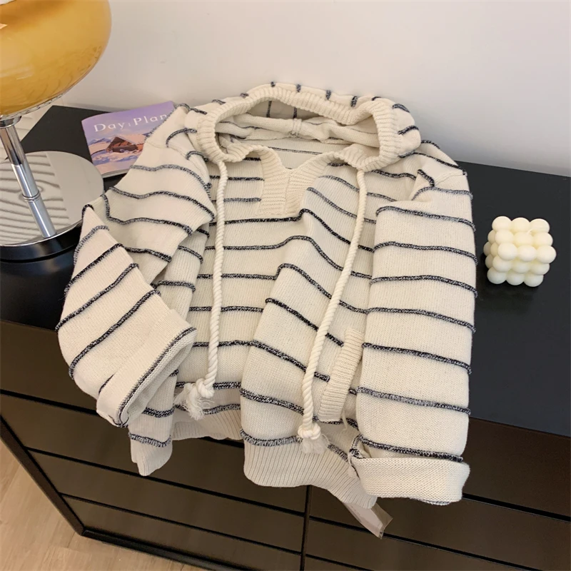 

Women's Striped Pullover Long Sleeve Hoodies Sweater Harajuku Vintage 2000s Cashmere Japanese Sweater Clothes 2025 Autumn Winter