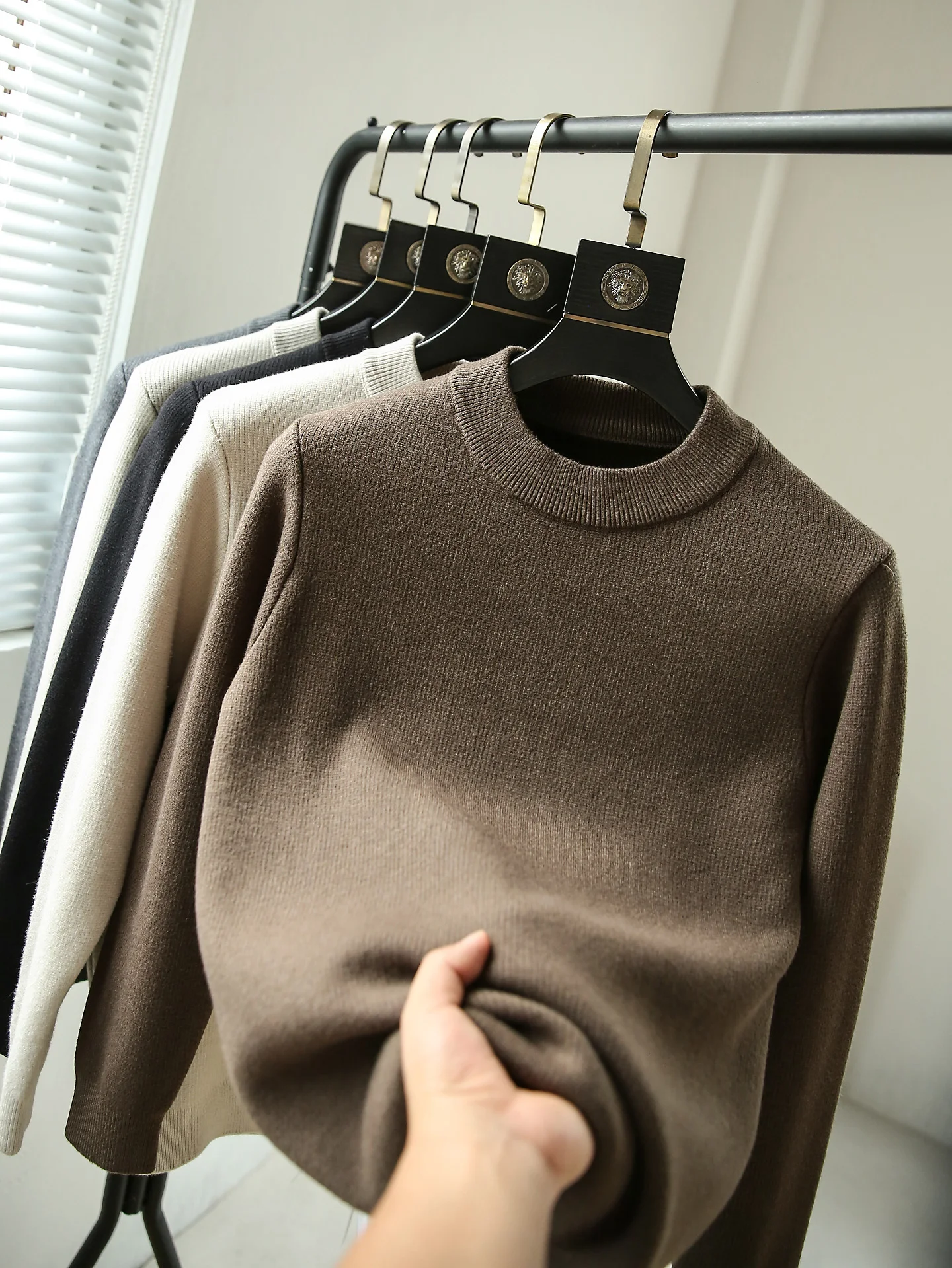 Thiened One-Piece Fce Men's Faionable round Ne Warm Knitted Sweater Casual All-Match Autumn Winter New Arrival