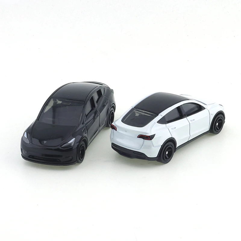 Takara Tomy Tomica No.28 Tesla modèle de moteur de voiture en métal moulé sous pression Pop Miniature chaude enfants jouets recueillir des ornements