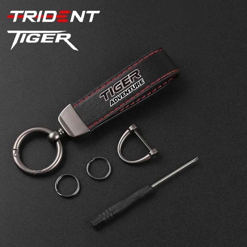 Leather Keychain Degree Rotating Horseshoe Buckle Fine Key Ring for Triumph Tiger 900 GT Rally Explorer 1200 XCA1050