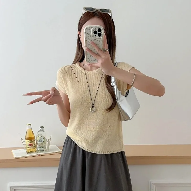 Women's Hollow Back Knit T-Shirt Asymmetrical Hem Ice Silk Short Sleeve Top