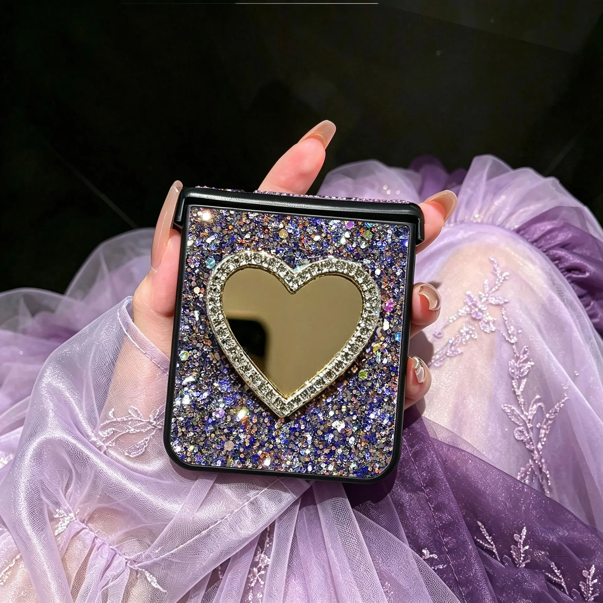 Luxury Starry Sparkling Phone Case For Samsung Galaxy Z Flip 8 7 6 5 4 3 Flip7FE with Glitter Faux Diamond Love Heart Mirror