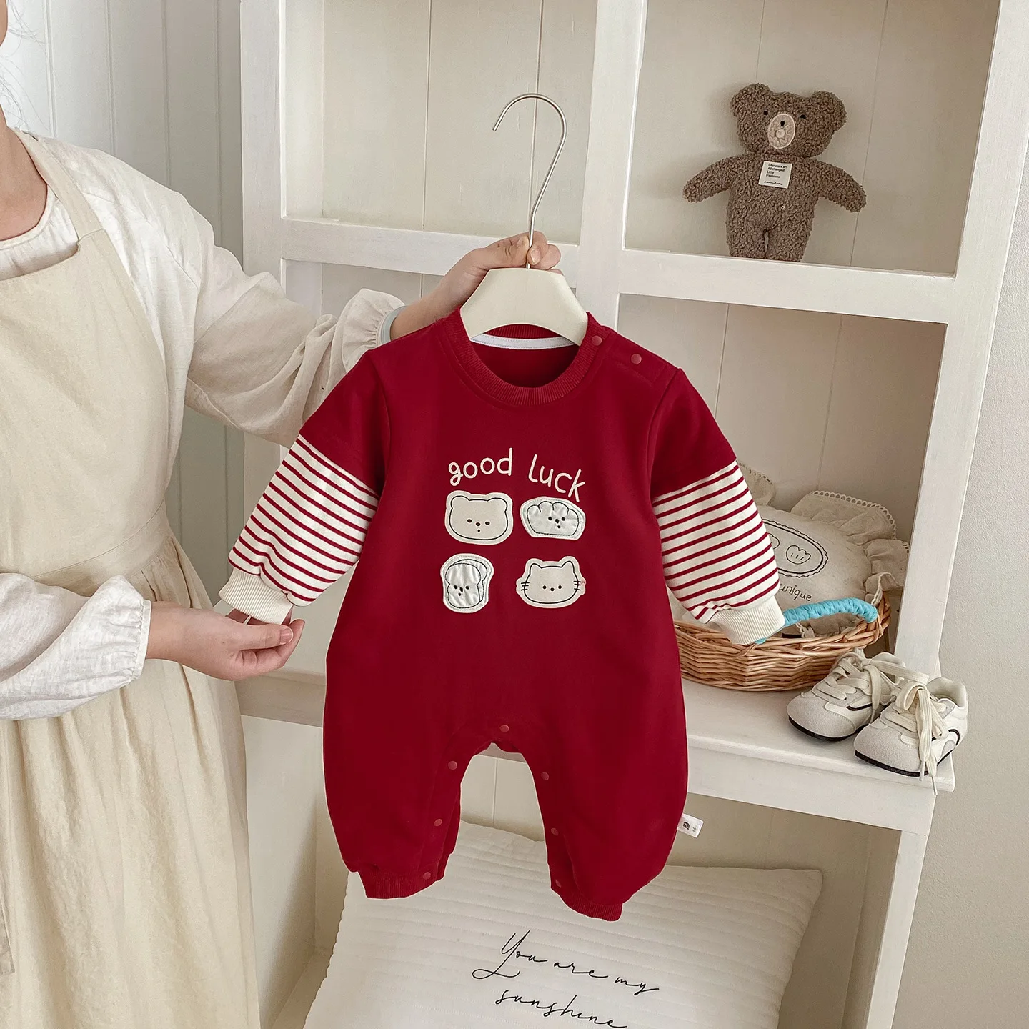 Spring 2026 Cartoon Print Baby Rer Suit Fake Two-Piece Long Sve Breathable Cotton Children's Casual Wear Comfortable Fit