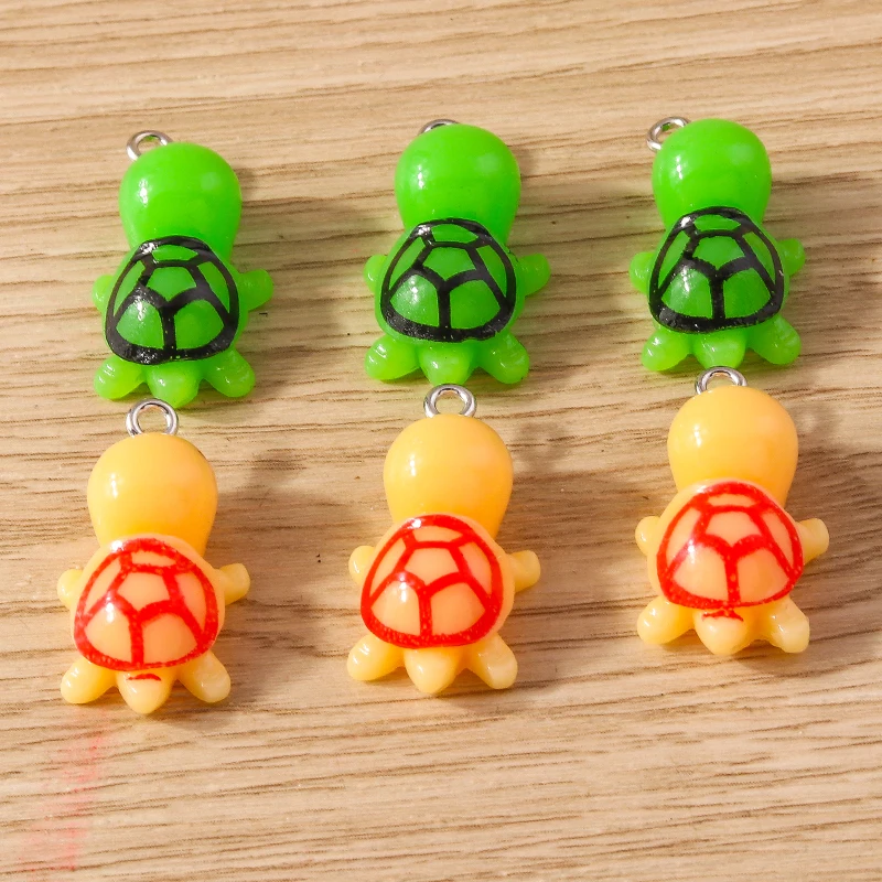 Tusember 10 Stück Sommer Strand Tier-Anhänger Niedliche Harz-Cartoon-Schildkröten-Anhänger für Schmuckherstellung Ohrringe Halskette DIY Basteln – Detail 5