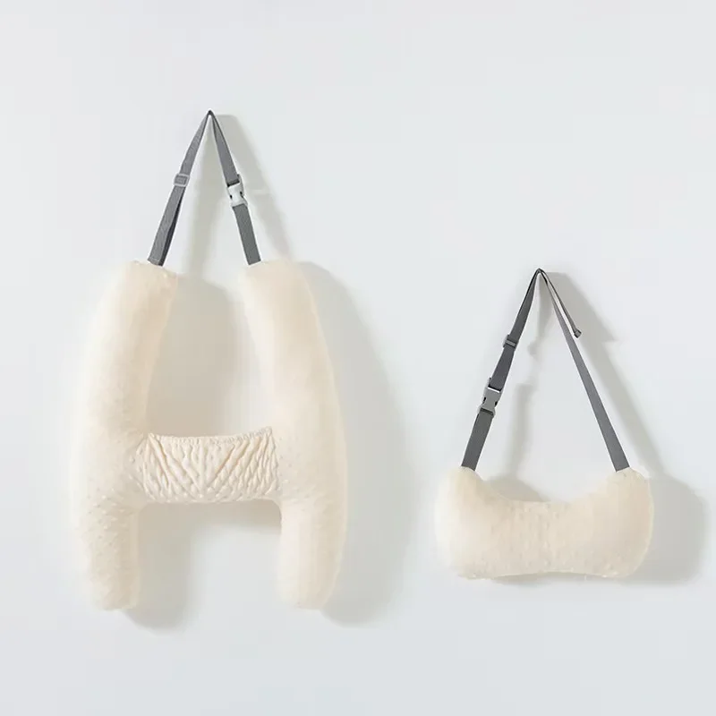 Stylish soft baby car seat belt shoulder pad u-shaped safety car sleep car pillow seat