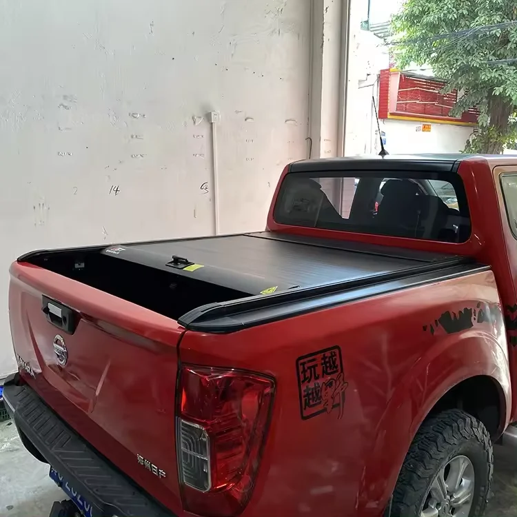 Hot Selling Retractable Navara Tonneau Cover Pickup Truck Bed Cover for Nissan Navara Np300 D40