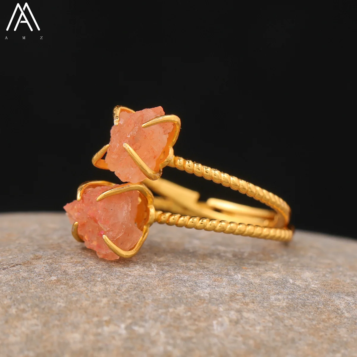 Classic Women Labradorite Stone Claw Finger Rings Exquisite Women Citrine Amethyst Crystal Adjustable Ring Fashion Jewelry Gifts