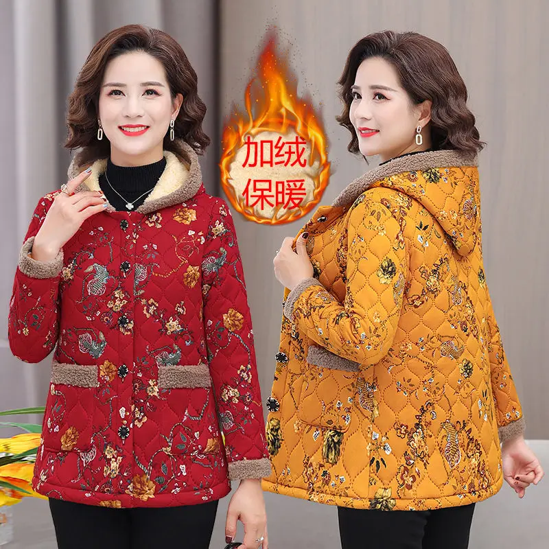 

Middle Aged And Elderly Winter Women's Fleece Coat Thickened Hooded Cotton Jacket Warm Mom's Short Outerwear Mujer Abrigos T1435