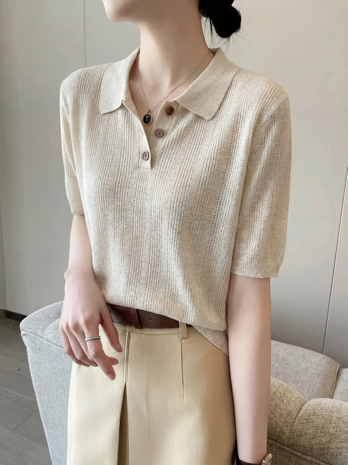 

Retro Neck Knitted Sweater Women Slimming Stripes Loose Fit Casual Style Soft Fabric Breathable Summer New Arrival