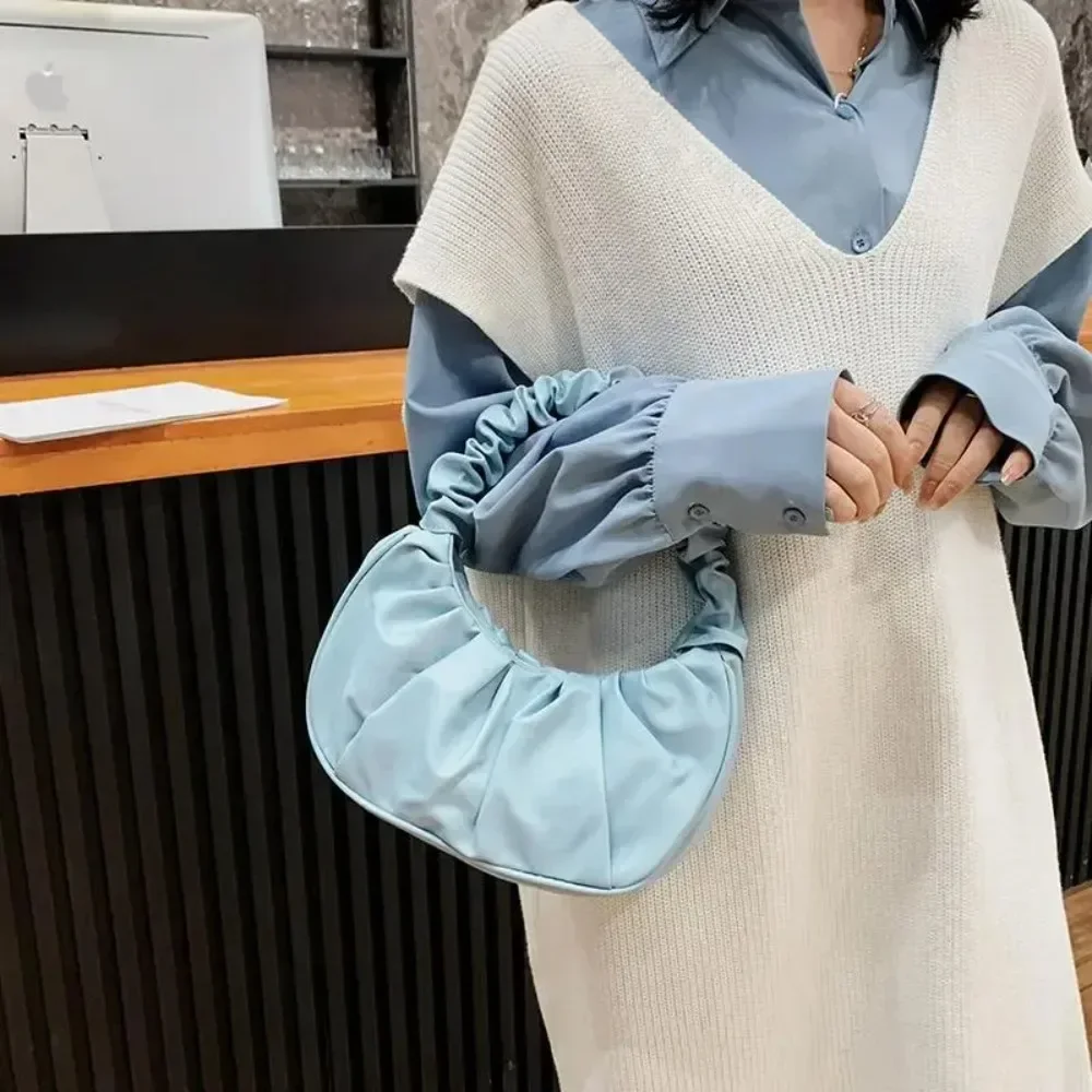 

Fashion Pleated PU Cloud Bag, Women's Leisure Shoulder Handbag, Shopping Armpit Bag, Stylish Dumpling Design for Ladies Bolsos