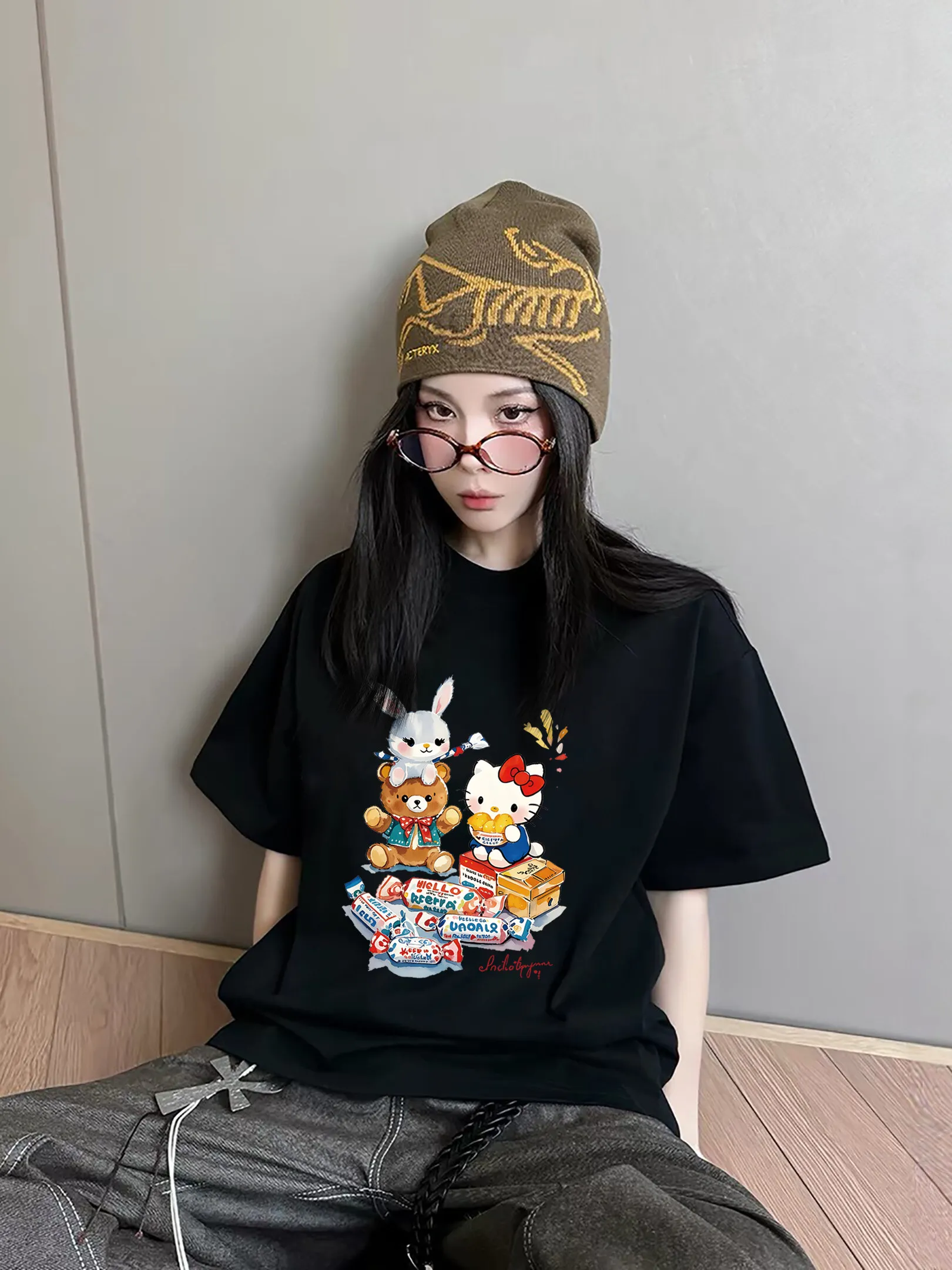 

Korean-style Kitty cat short-sleeved t-shirt for children, summer 2026 new style, American trendy brand, loose and versatile fit