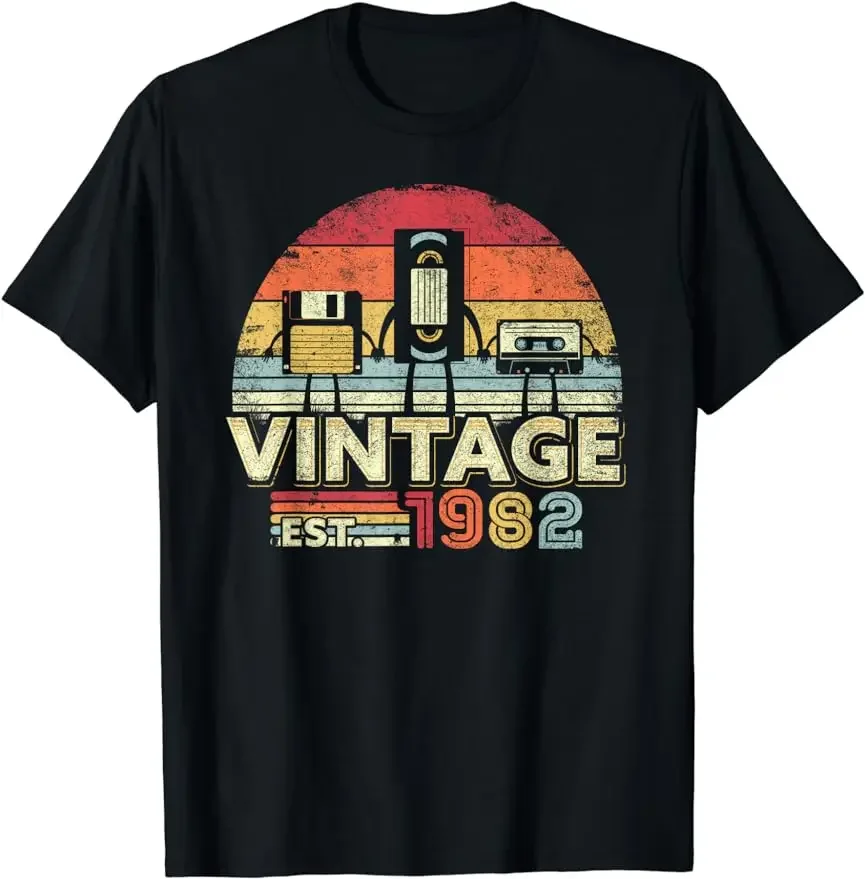 

Men's 41st Birthday T-Shirt: Born 1982 Retro Streetwear Style Vintage Retro for Men's Graphic T-Shirts Birthday Gifts TShirt