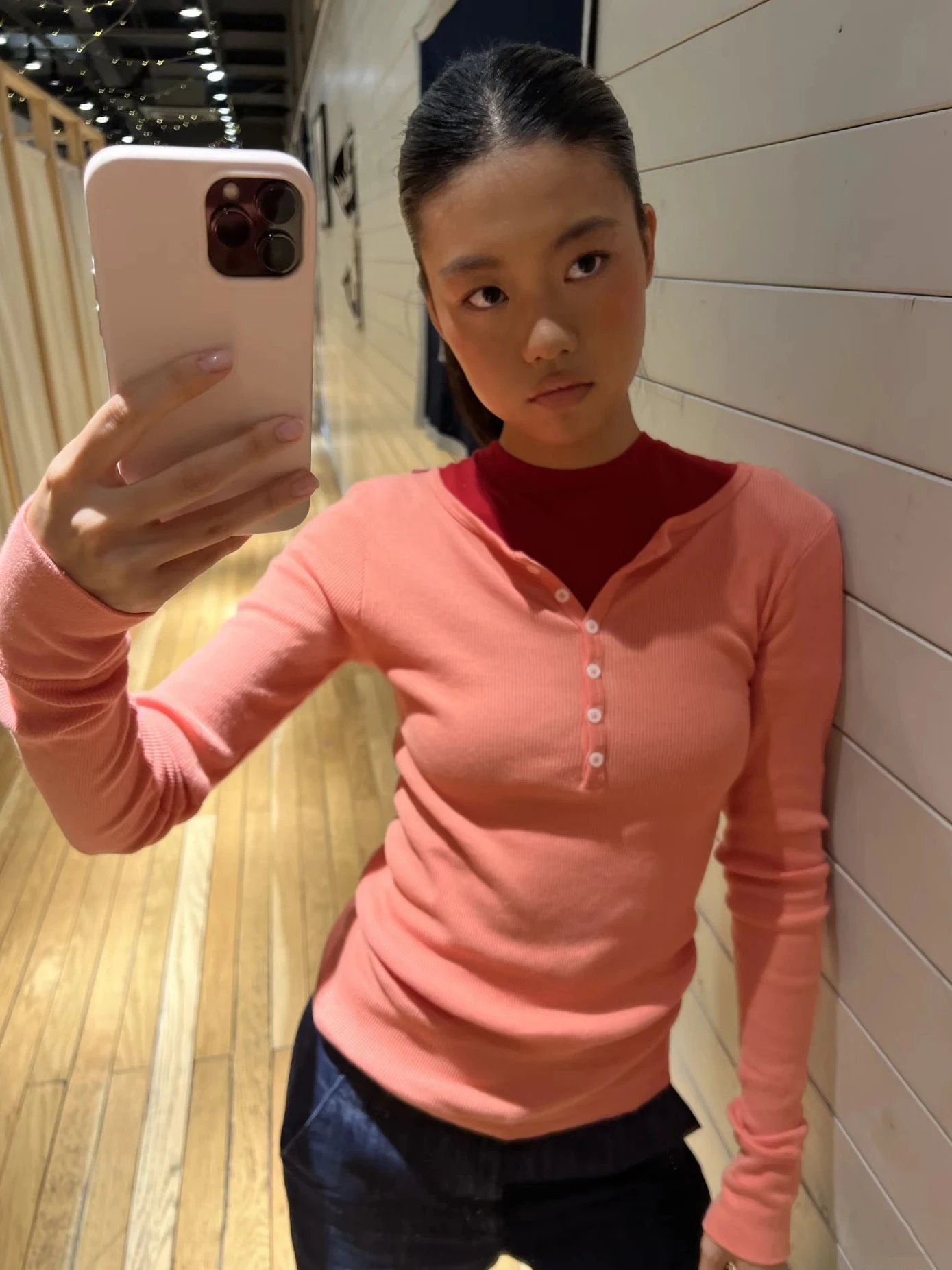 

Оранжевая тонкая футболка в рубчик с шестью пуговицами, женские весенние хлопковые футболки с круглым вырезом, женские модные уличные футболки, базовые топы