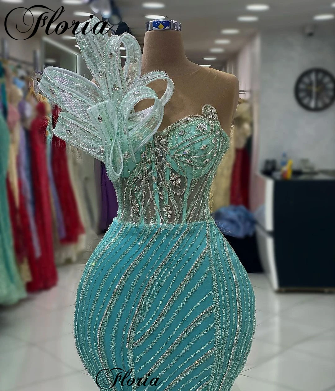 Mint Green Mermaid Celebrity Dresses With Crystals Sleeveless Red Carpet Runway Dresses Vestidos De Noche Pageant Gowns Custom