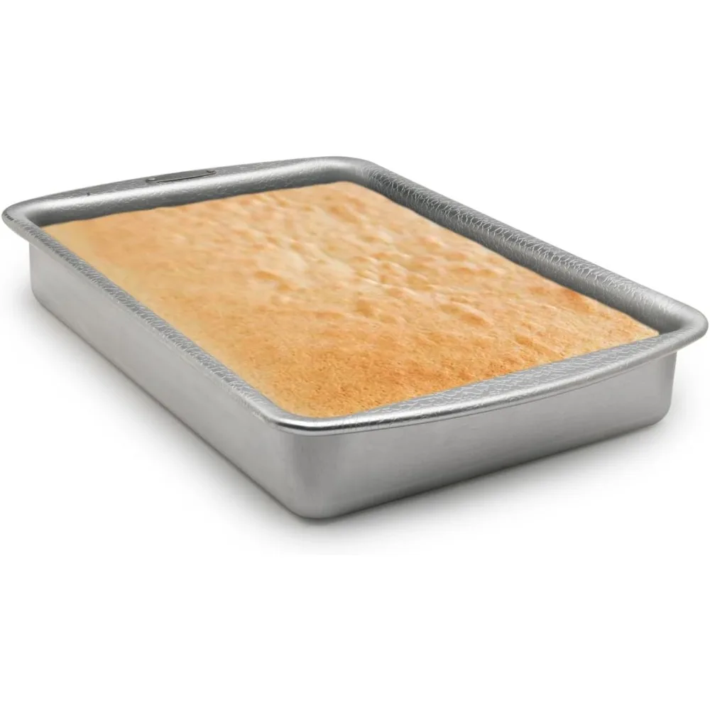 

9x13 Inch Professional Aluminum Baking Pan, Non-Stick Surface, Even Heat Distribution for Cakes and Brownies
