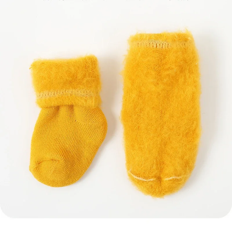 1 Pair Newborn Winter Warmers Sock for Baby Boy Girl Simplicity Candy Color Ankle Sock Cotton Plush Sock Toddler 0 To 3 Years