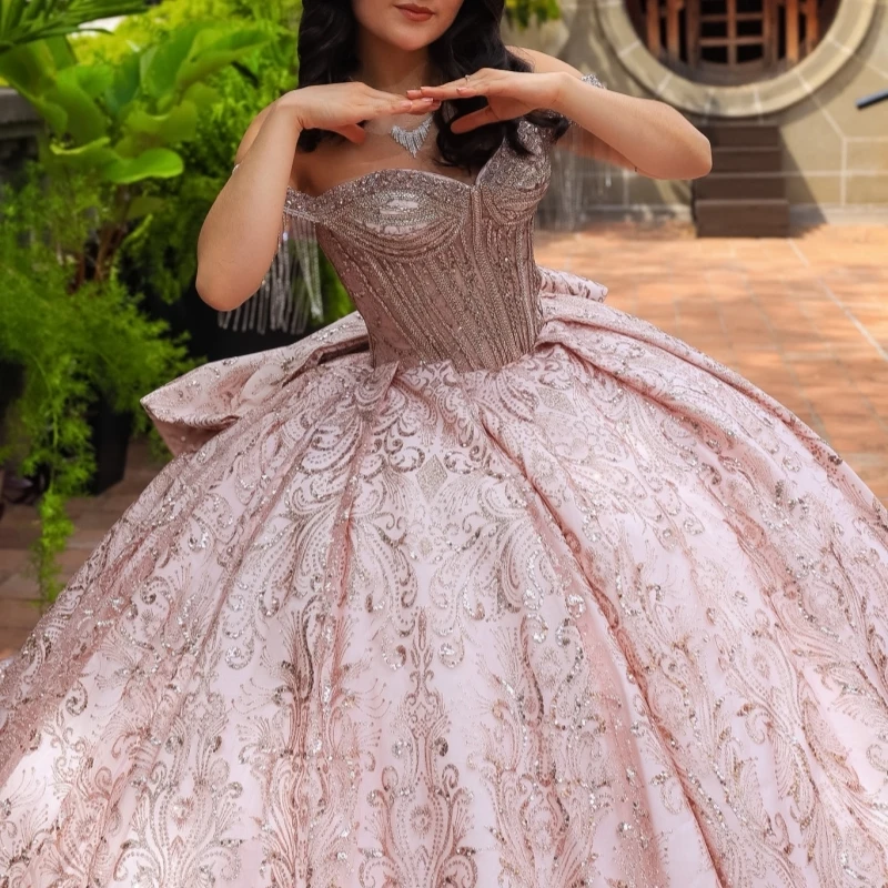 Pink Glitter Quinceanera Dresses Off Shoulder Ball Gown Sweet 16 Dress Sequin Applique Lace Beading Bow Tull Corset Party Birthd