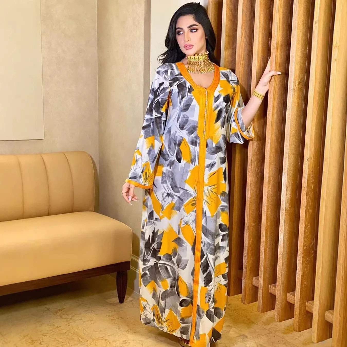 

Abayas for Women Dubai 2026 Summer Fashion Muslim Long Sleeve V-neck Printing Long Maxi Dress Dubai Abaya Kaftan Muslim Dress