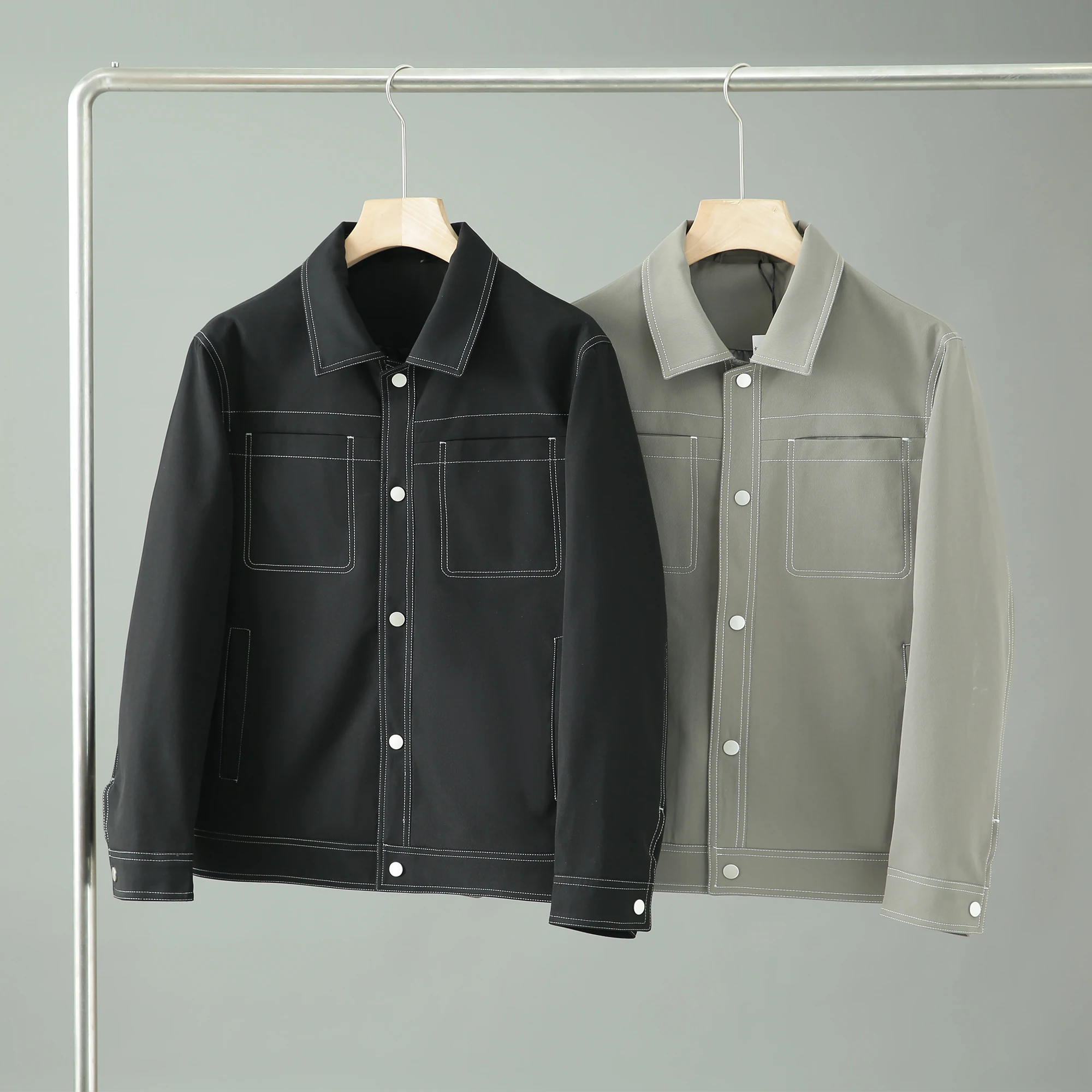 

Усовершенствованная ветрозащитная и водоотталкивающая осенняя новинка: мужская повседневная рабочая куртка с воротником, верхняя одежда в городском стиле...