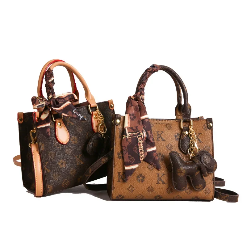 

Большая сумка с монограммой 2025 года, роскошная женская сумка через плечо, шикарная сумка через плечо, модная сумка «день-ночь», текстурированная сумка с верхней ручкой ​