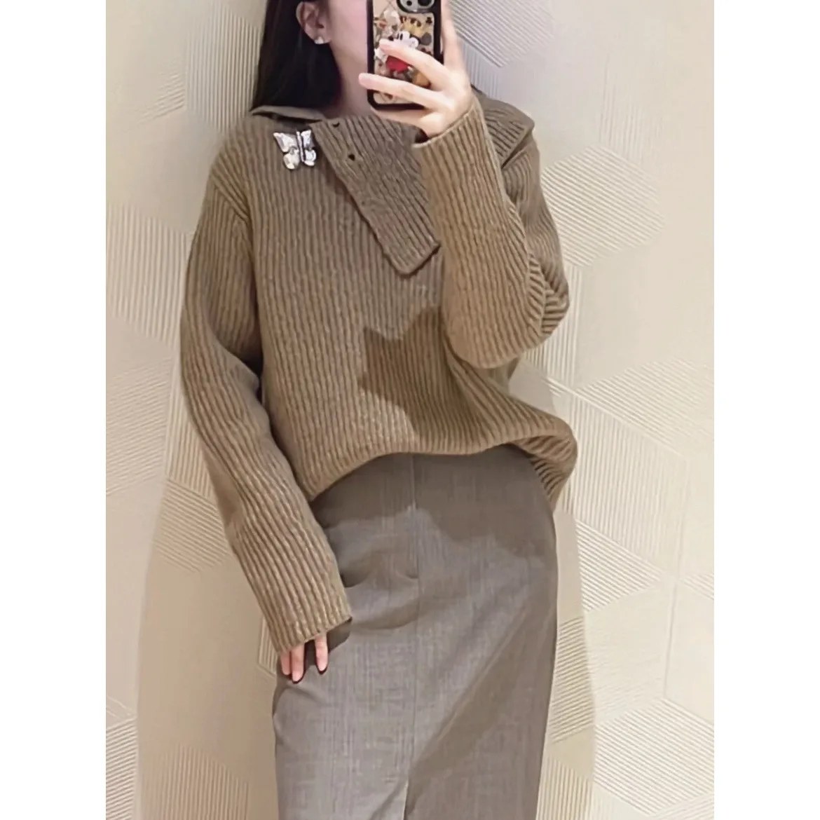 Large lapel collar double border knitted sweater women's autumn and winter new product asymmetrical collar thick loose sweater