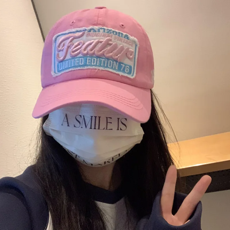 Spring and summer new baseball cap men's niche retro cap women's Korean soft top face small sunscreen hat