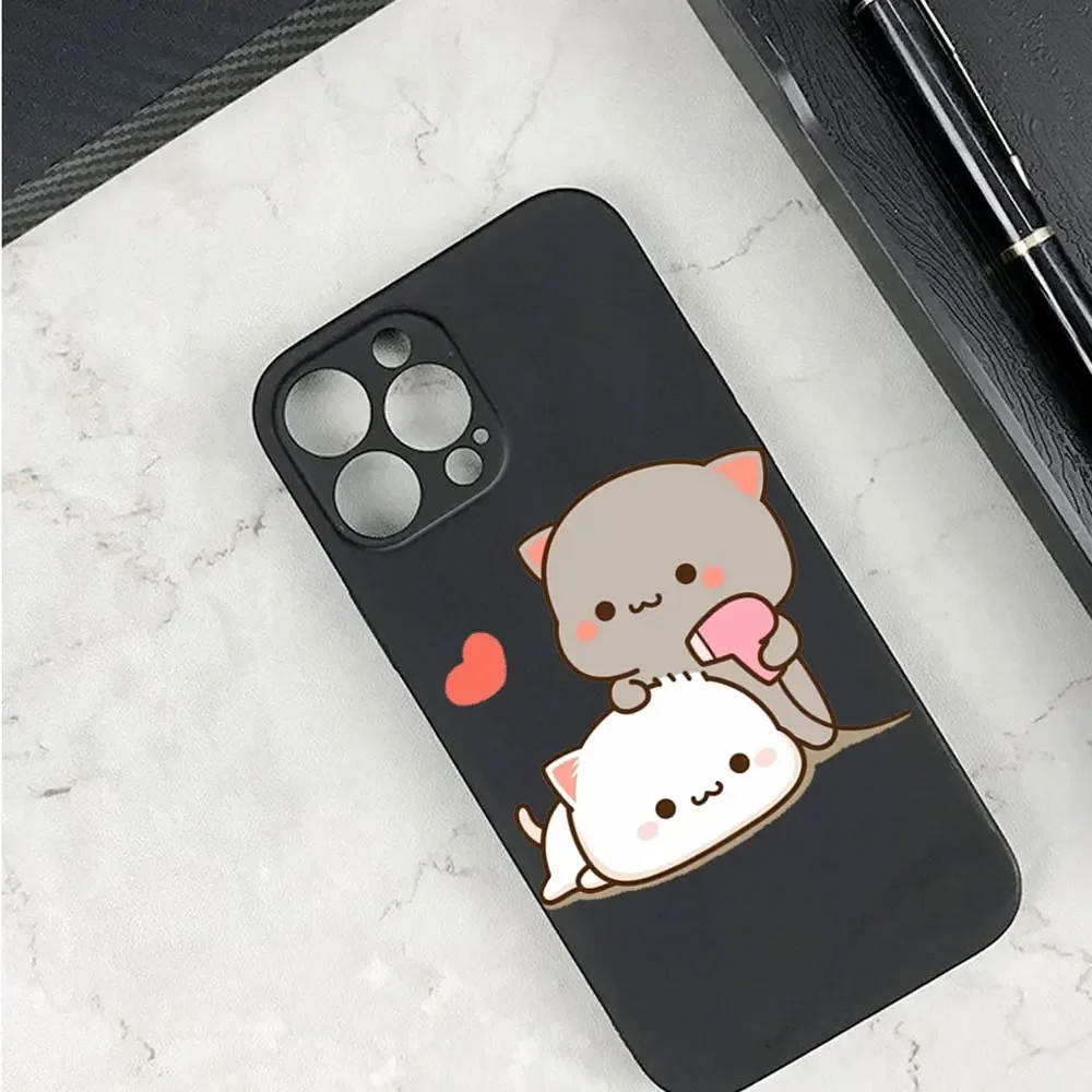 Funny Peach Mochi Cat Couple Phone Case for IPhone 13 14 15 12 11 Pro Mini X XR XS MAX SE2 7 8Plus Cute Animal Paired Soft Cover