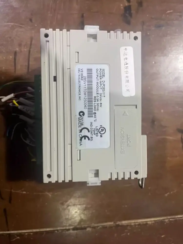 90% new, Delta PLC, DVP28SV11T， Beautiful condition, good testing, fast delivery