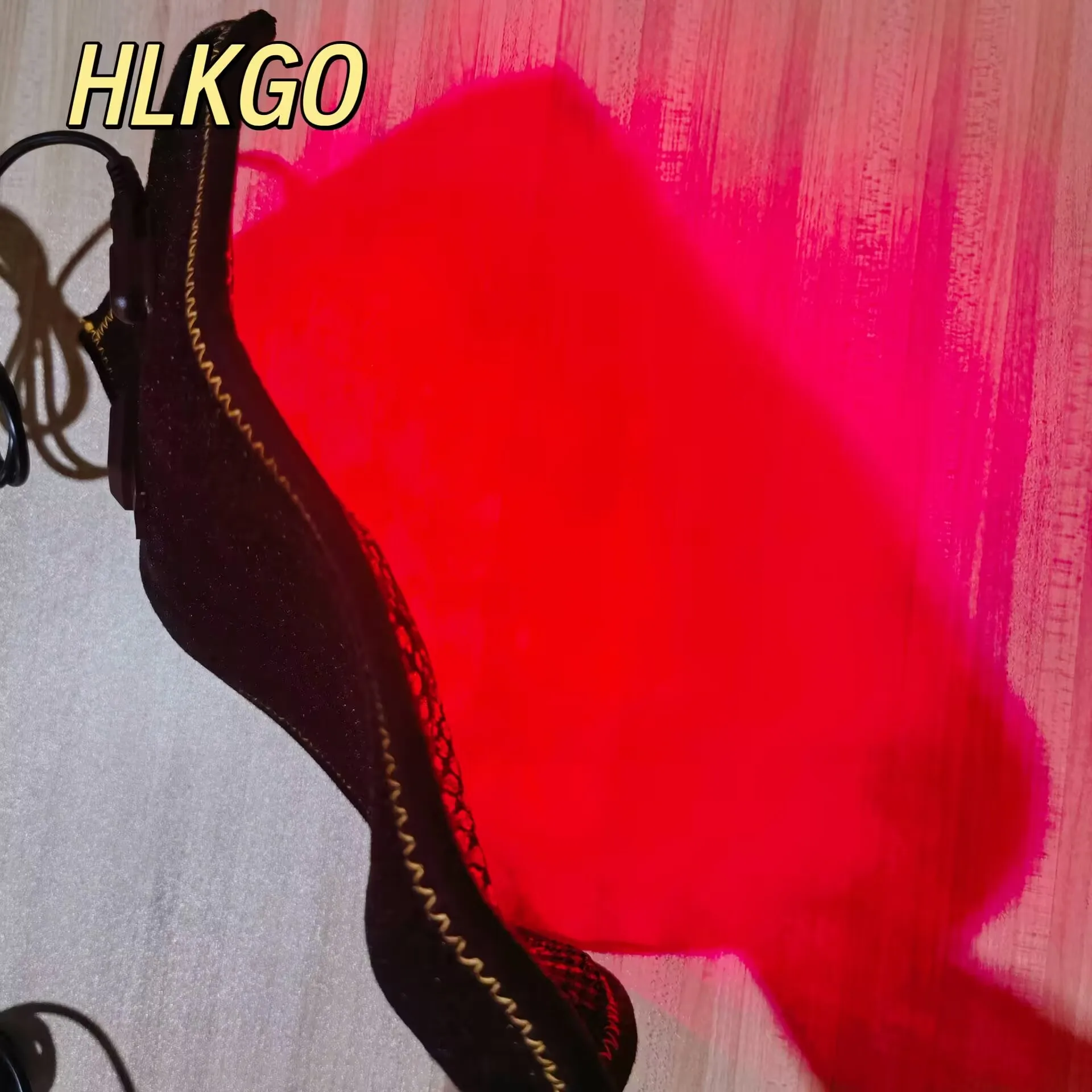 

Professional Red Light Therapy Gloves for Arthritis & Hand Pain Relief, LED Mittens with Soothing Heat for Finger Joint Stiffnes