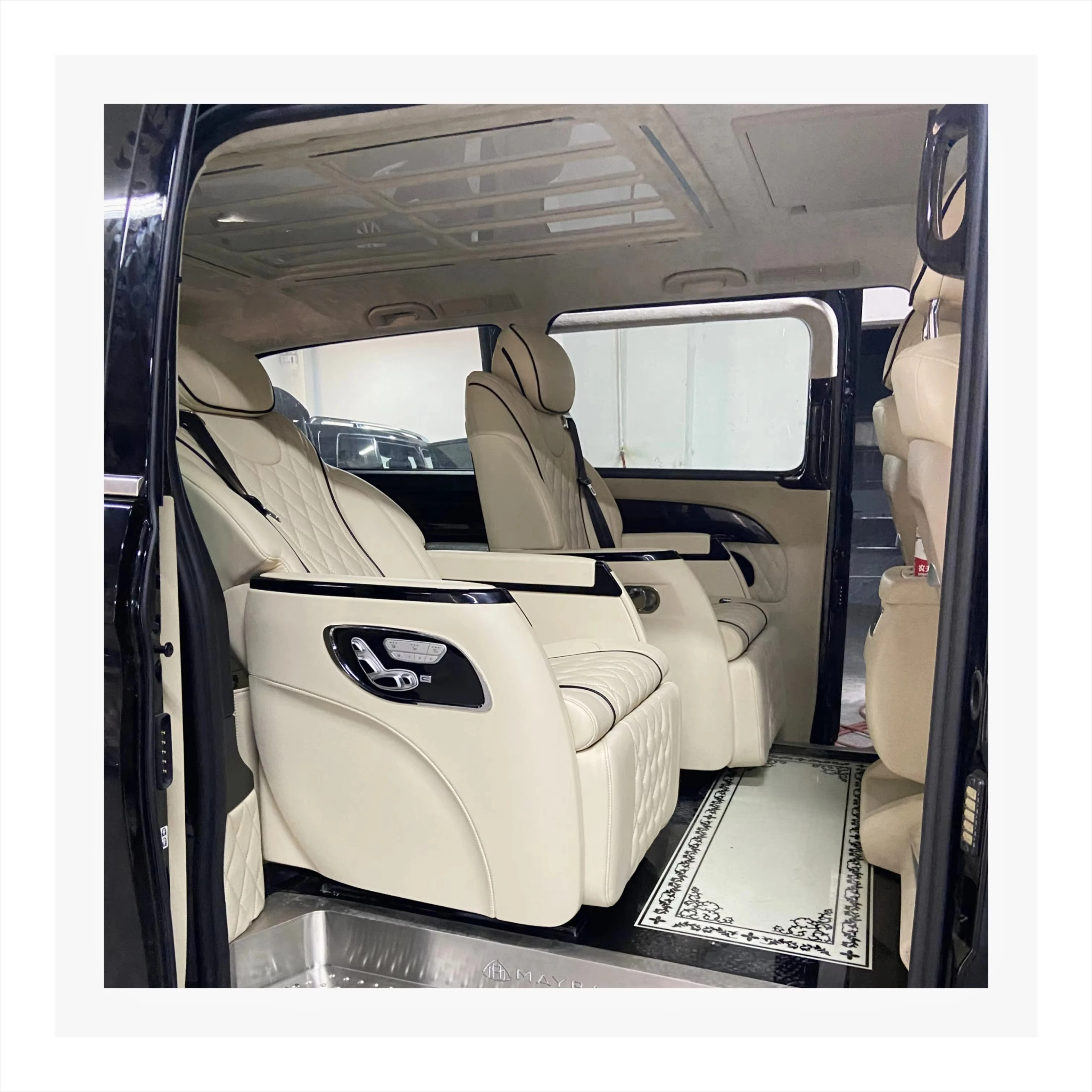 

Customized products：Interior Kits Partition Vip Rear Seats With Table Sofa Seat
