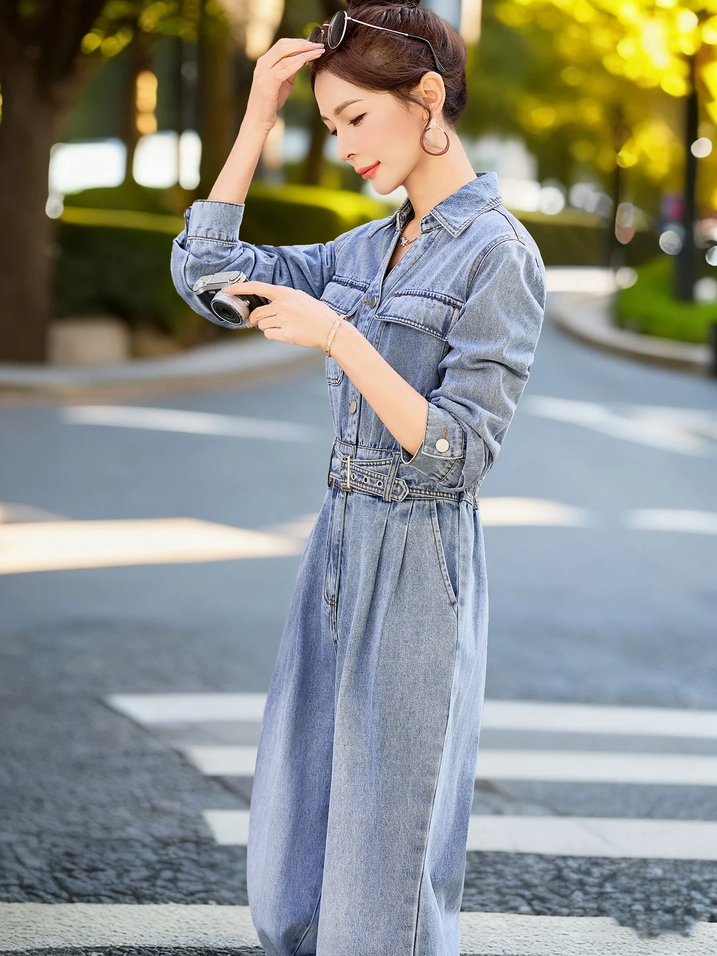 

Retro High-End Design Denim Overalls Women's Ele Waist-Cinching Wide Leg Jumpsuit Spring Trendy Age-defng Slimming