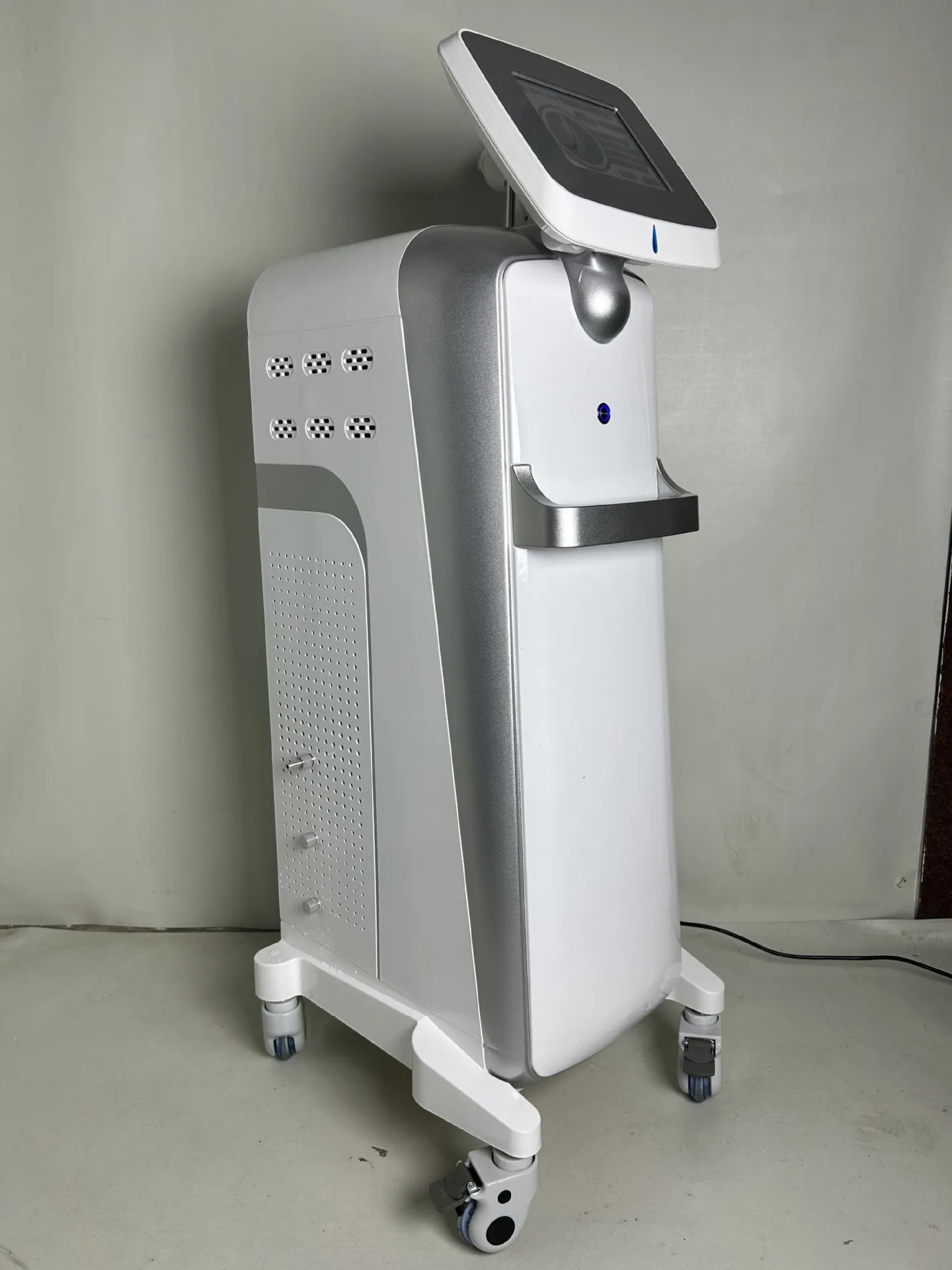 808 جهاز تجميل البشرة، تبييض وتجديد شباب البشرة، إزالة البقع وإزالة الخلد، صالون تجميل لإزالة الألوان مع متعة متعددة