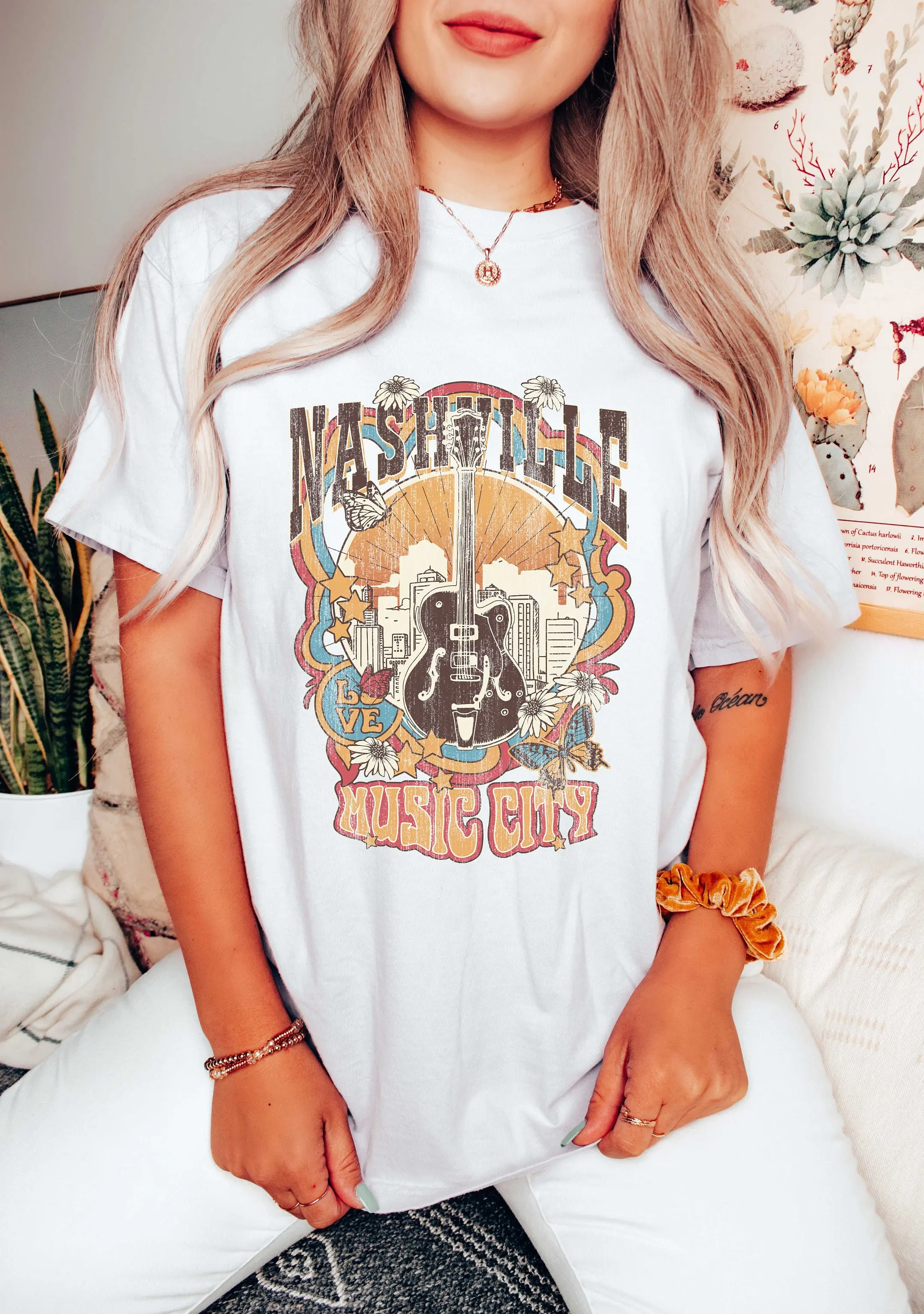 Nashville Country Music T Shirt Retro City Girl