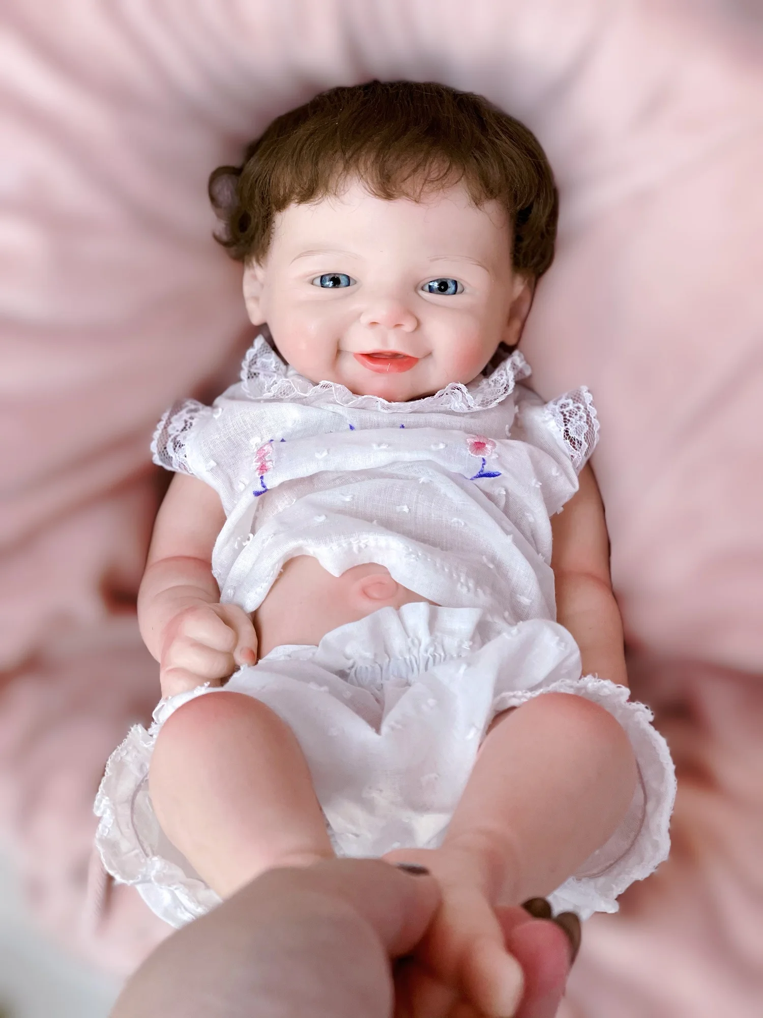 

45cm Solid Silicone Vivienne Bebe Reborn Girl With Rooted Hair 3D Painted Skin Visible Veins Handmade Lifelike Newborn Baby Doll