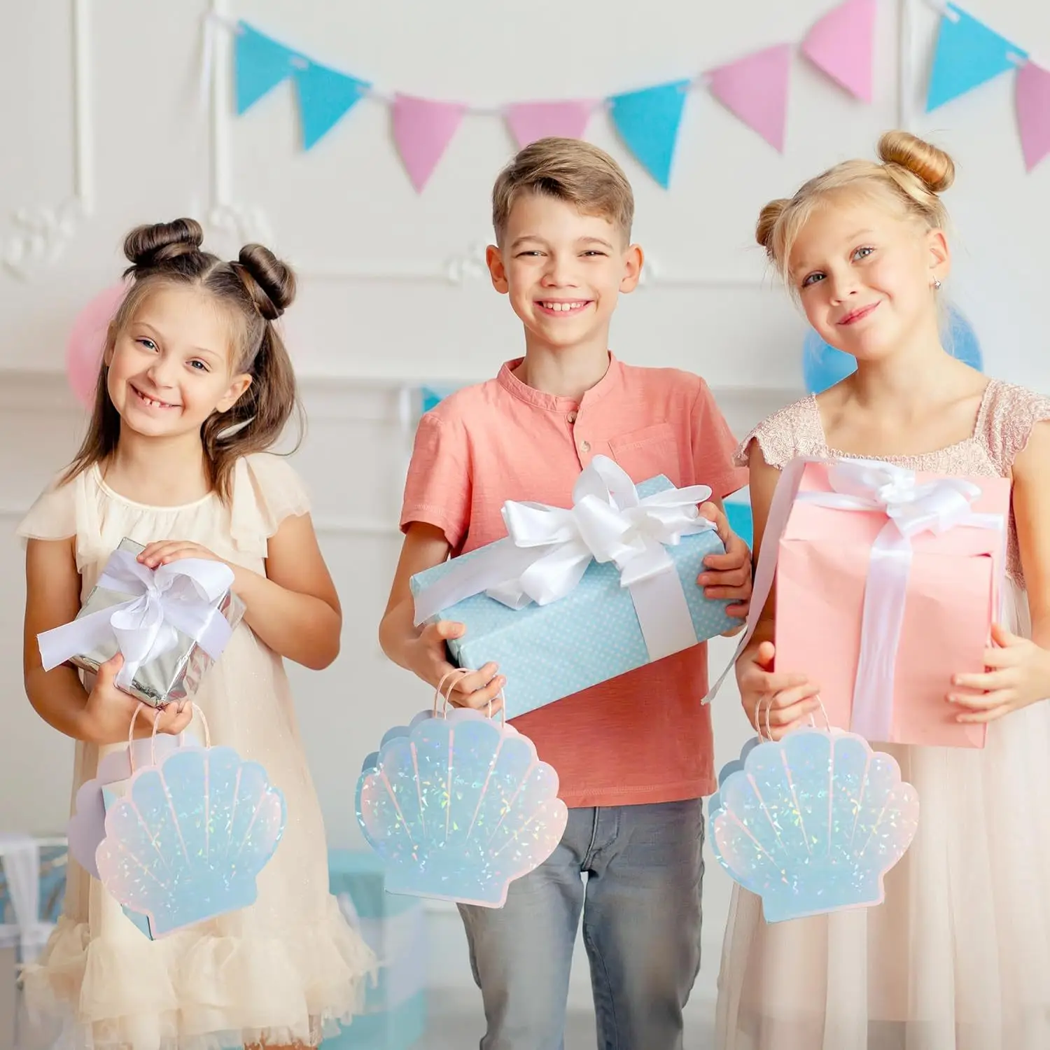 6/24PCS Mermaid Shell Candy Goodie Bags Paper Party Favor Treat Bags for Ocean Underwater Theme Birthday Decor Picnic Supplies view 3