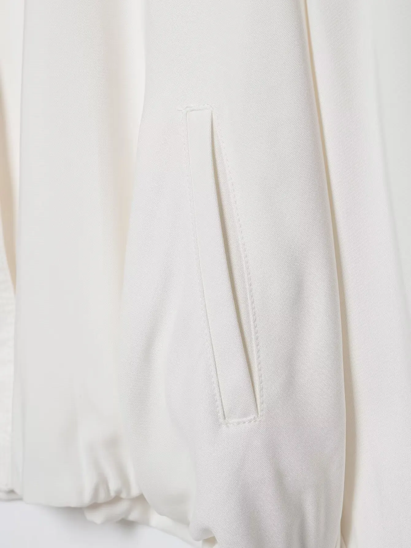 TFMLN Damen Casual Weißer Mantel Langarm Stehkragen Einreihig Locker Geschnittener Mantel 2026 Neue Herbstmode Schicke Streetjacke für Damen – Detail 8