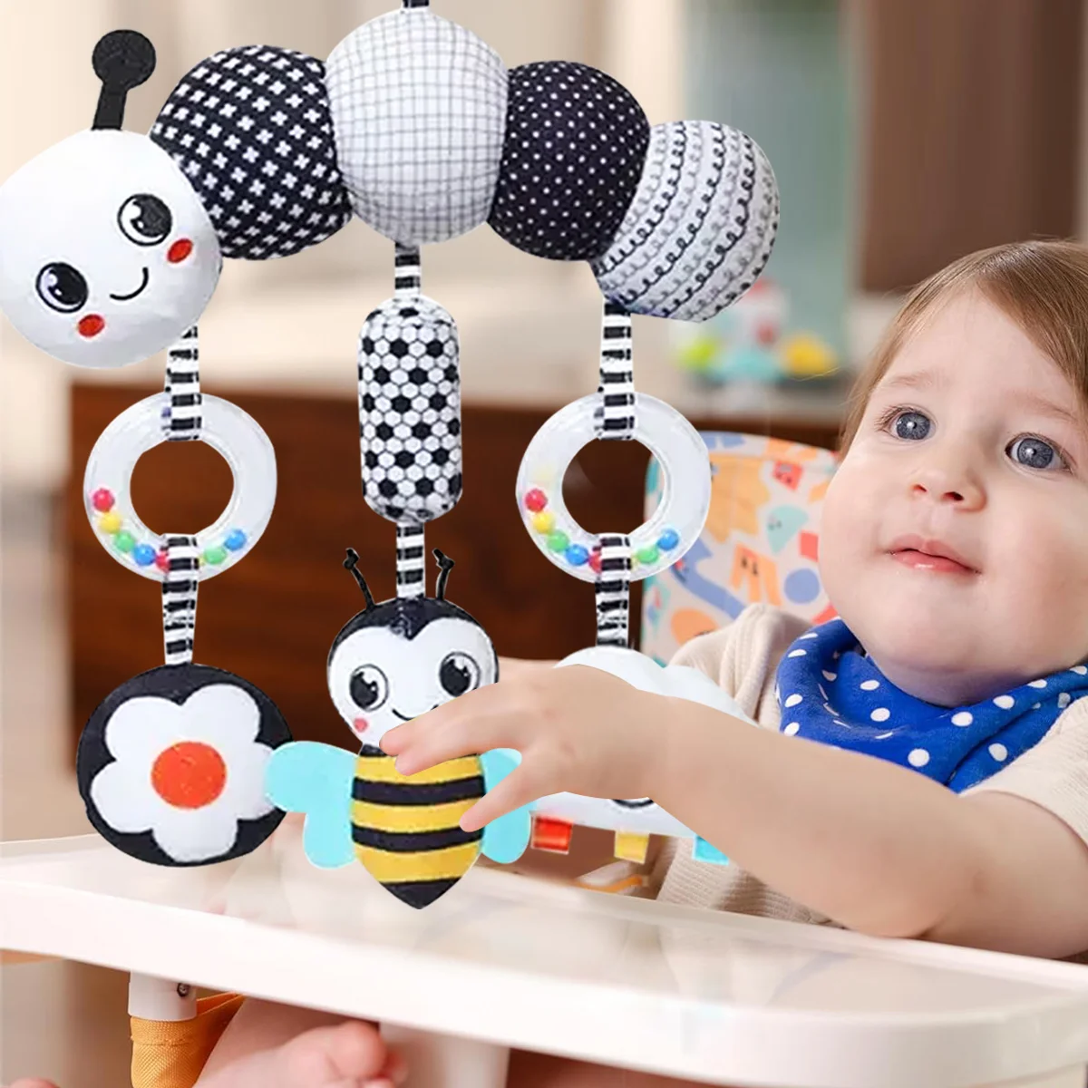 Giocattoli per Seggiolino Auto per Neonati, Giocattoli Sonori da Appendere per Culla Mobile, Giocattoli in Bianco e Nero ad Alto Contrasto per Passeggino