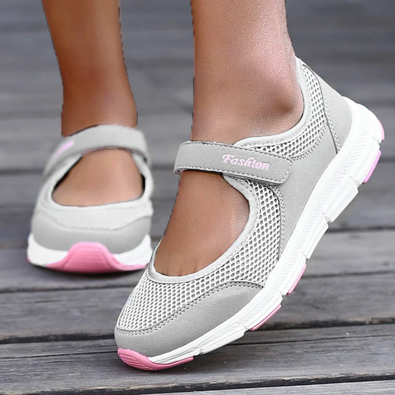 Breathable Women's Sneakers Fashion 2024 New Outdoor Solid Color Women Sneakers Mesh Fabric Female Footwear Women Shoes