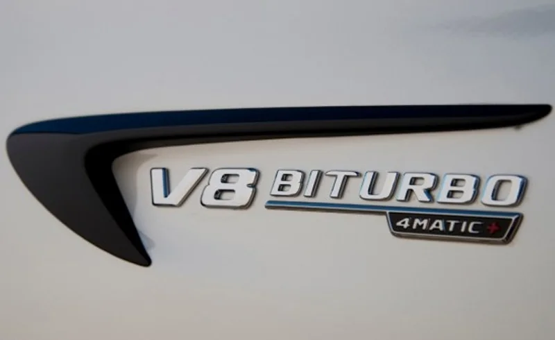 Auto Kotflügel Emblem Abzeichen V8 BITURBO 4MATIC + Für Mercedes Benz AMG W117 W212 W213 W202 W211 W176 W210 W204 W205 GLA GLC CLS Zugang – Detail 4