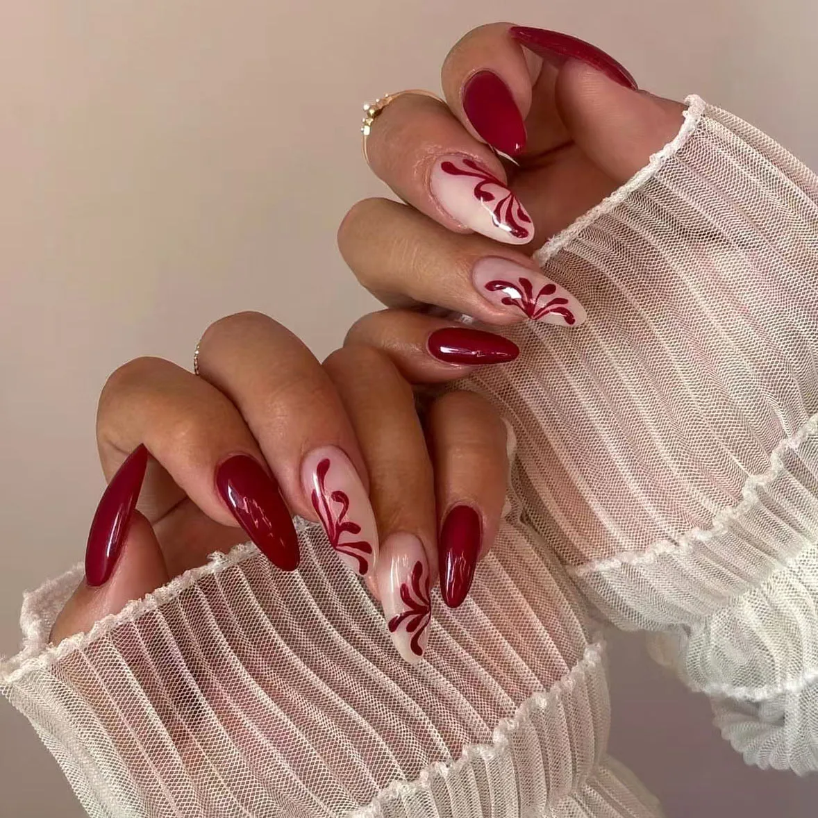 24 قطعة الأظافر كاذبة بسيطة الخريف موضة زهرة يترك نمط تصميم منتصف طول اللوز الصحافة على الأظافر مجموعات البيضاوي أظافر وهمية نصائح #5