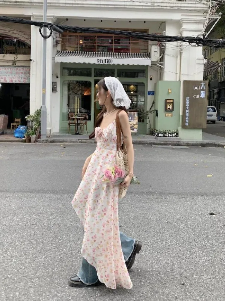 Robe camisole à fleurs pour femmes, robes ajustées irrégulières, vacances à la plage, été, nouveau, Y2k, 2024