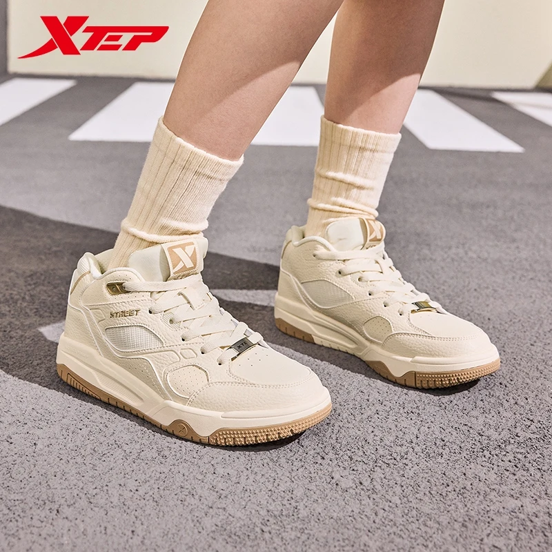 Xtep Yi Xing Street For Women 2024 Winter Sports Shoes Comfortable Breathable Soft Cushion Universal Sneakers 876418310008